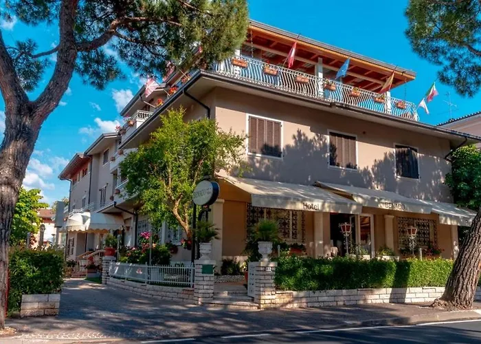 Hotel Benaco