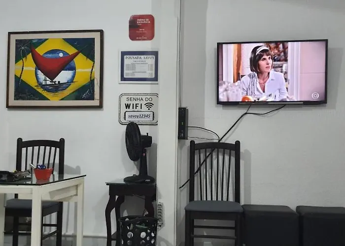 Alojamento com o café da manhã Apenas: Pousada Savoy