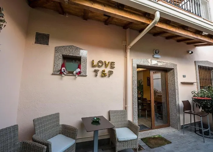 Hotel cerca del colegio: Hostal La Carretera