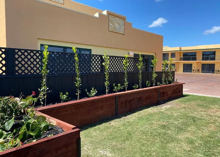 Spa Hotel: Deco City Motor Lodge