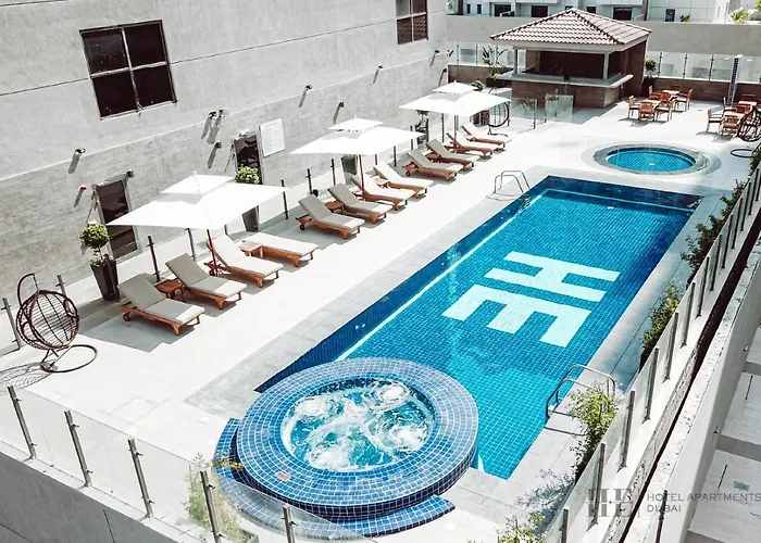 Jacuzzi hotel: He Hotel Apartments