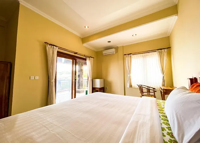 Resort: Diver'S Cafe Amed