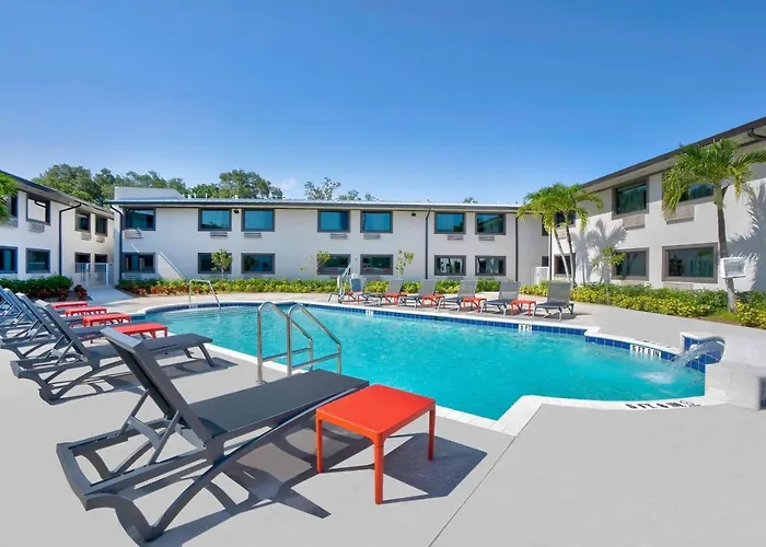 Motel 6-, Fl