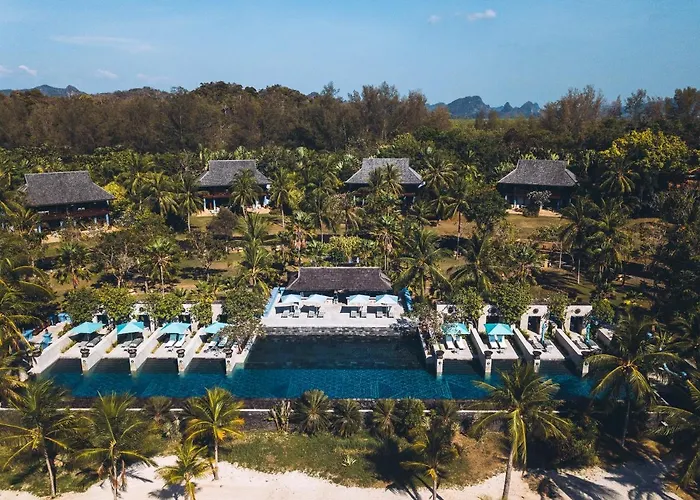Hotel Jacuzzi: Four Seasons Resort Langkawi