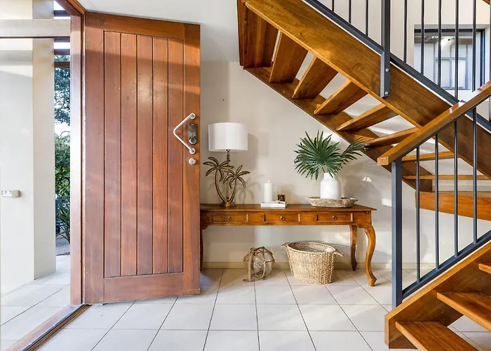 Currumbin Beachside Retreat