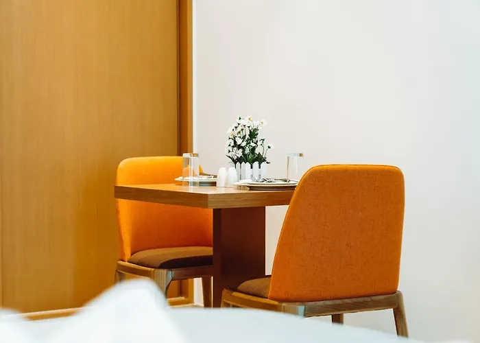 Jacuzzi hotel: He Hotel Apartments