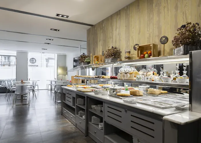 Family Hotel: Petit Palace Plaza Espana