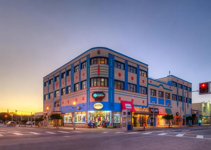 19 Atlantic Hotel