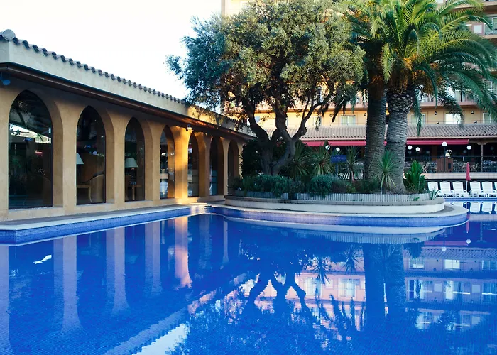 Hotel with view: Luna Park Hotel Yoga & Spa
