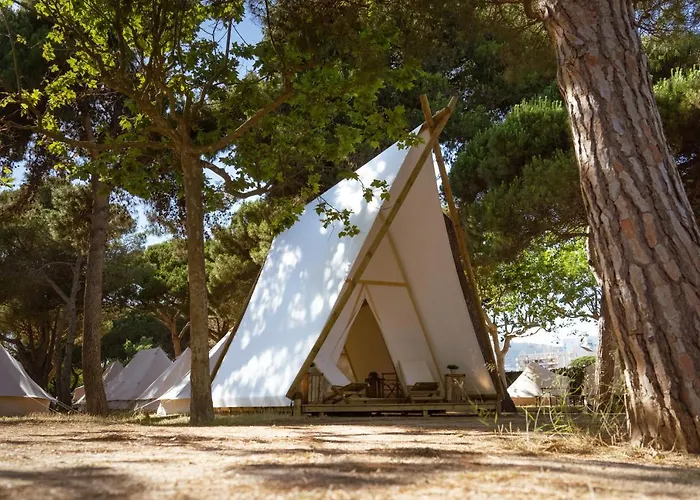 Hotel cerca del colegio: Kampaoh Platja D'Aro
