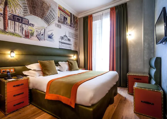 Luxury hotel only: Nice Excelsior Centre Ville By Happyculture