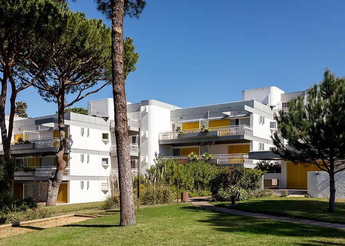 Ping Pong hotel: Apartamentos Turisticos Pinhal Da Marina
