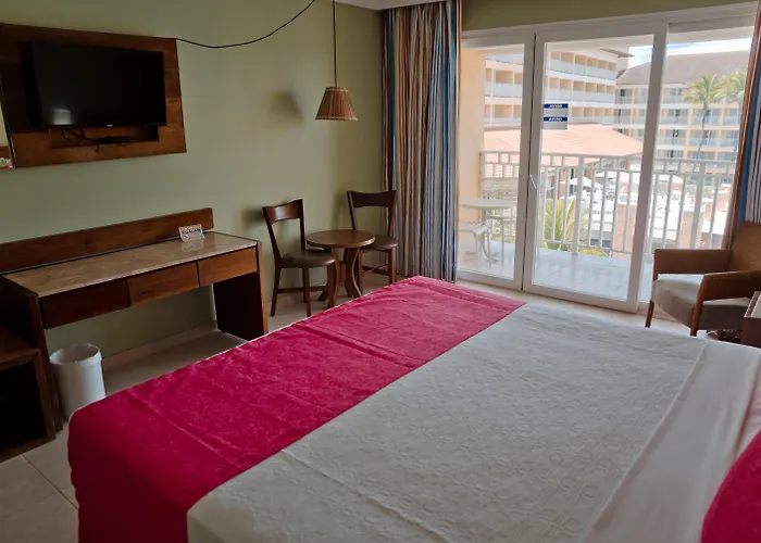 Resort: Gran Hotel Stella Maris Urban Resort & Conventions