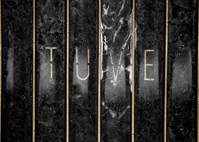 TUVE Hotel