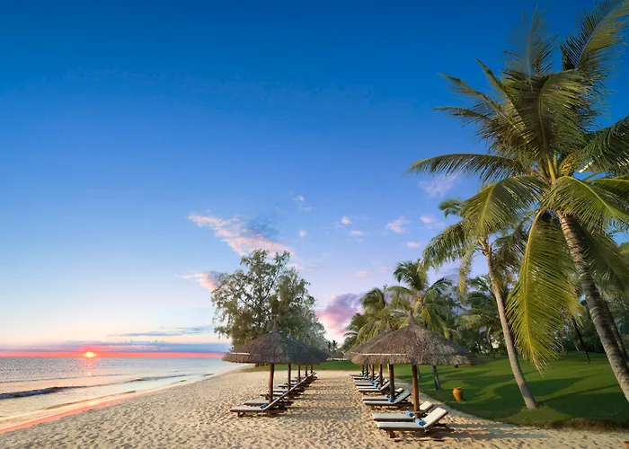Luxury hotel only: Sheraton Phu Quoc Long Beach Resort