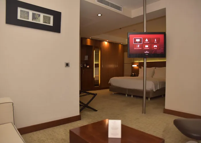 Hotel di lusso: Crowne Plaza Istanbul Harbiye By Ihg