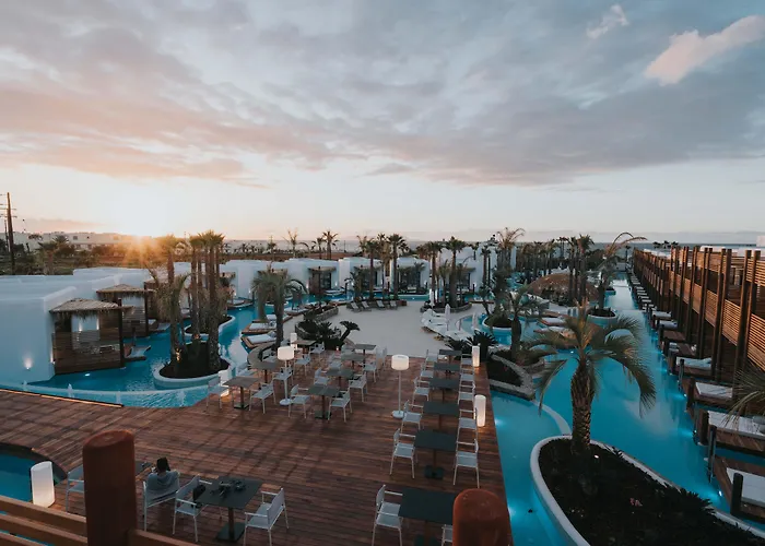 Pet Friendly hotel: Stella Island Luxury Resort & Spa (Adults Only)