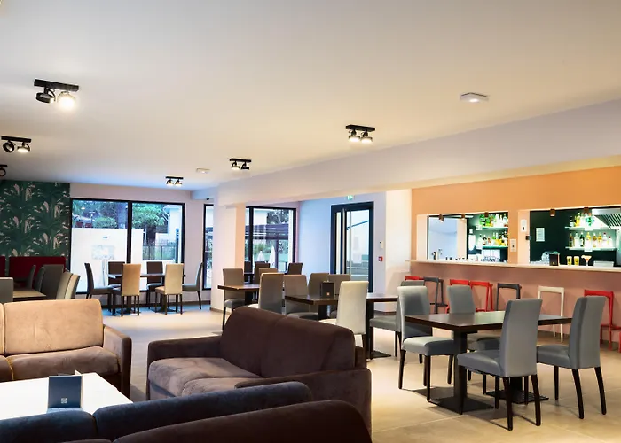 Hotel 3 stelle: Sowell Residences Chenes Verts