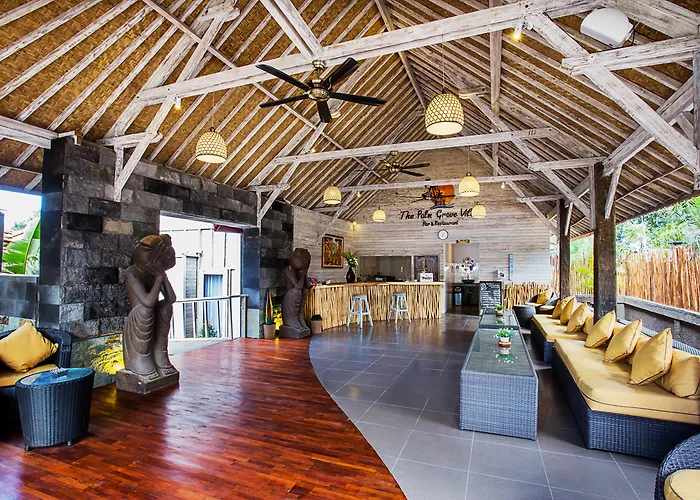  Palm Grove Villas