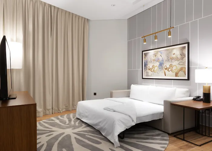 Adagio Premium The Palm