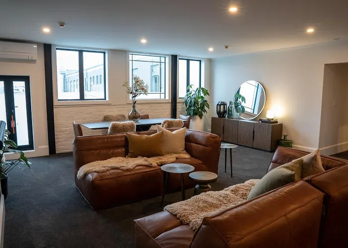 Vacation rental: Laneway Apartments - The Residence