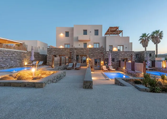 Paros Comfy Suites