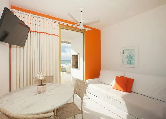 Entremares Residence