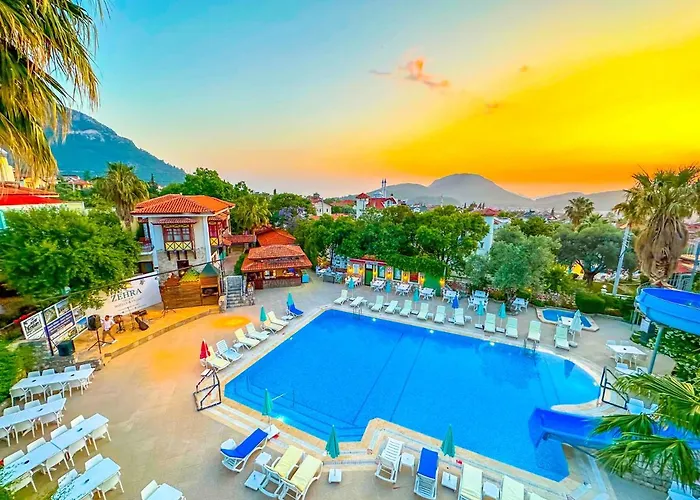 4 sterren hotel: Zehra Tatil Koeyue