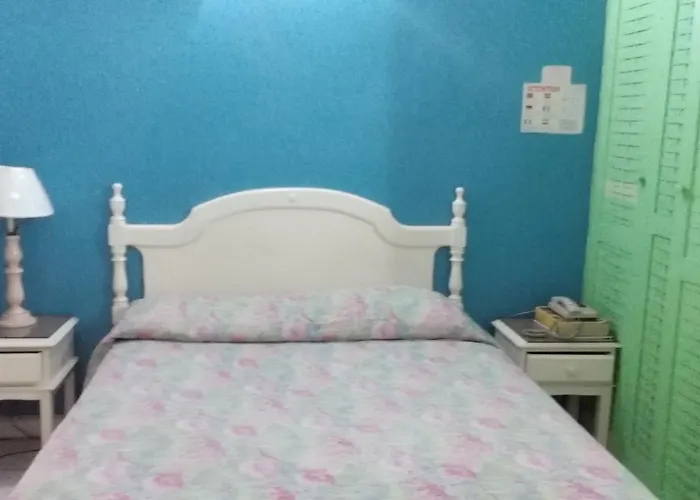 3 star hotel: Village Hotel