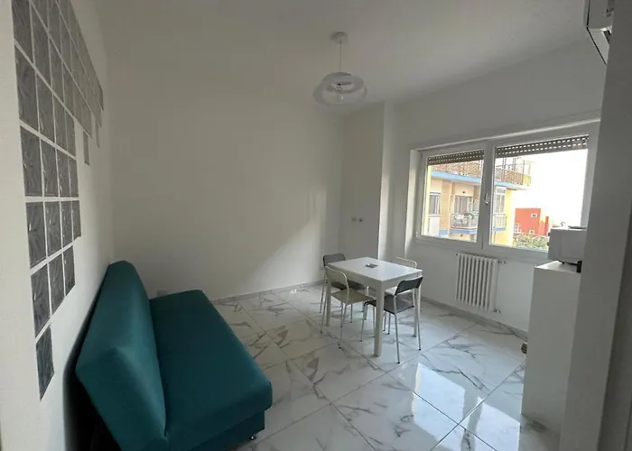 Al Porto Di Roma B&B