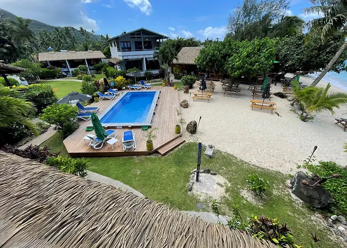 3 star hotels Aroa Beachside