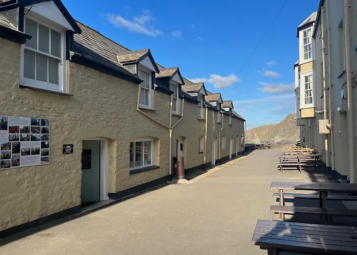 Romantic hotel: Hartland Quay Hotel