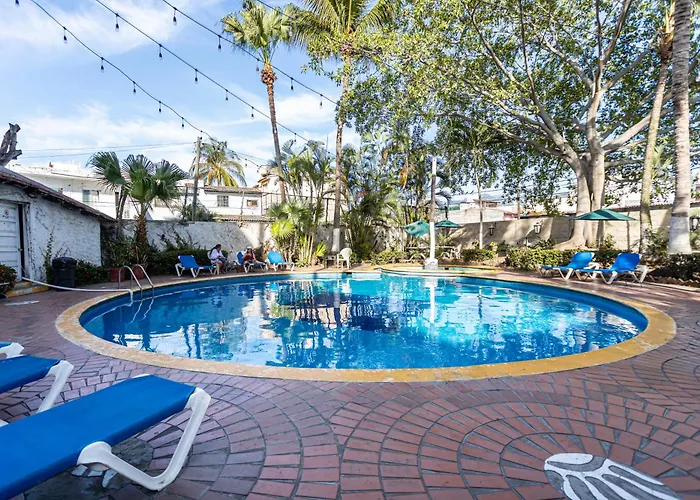 Hotel with pool: Soy Local Puerto Vallarta