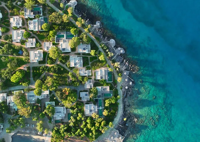 Ski hotel: Minos Beach Art Hotel, A Member Of Design Hotels