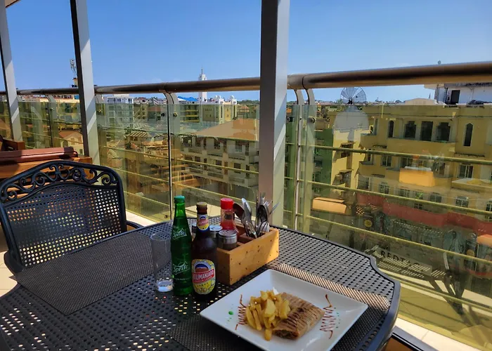 Island Paradise Inn