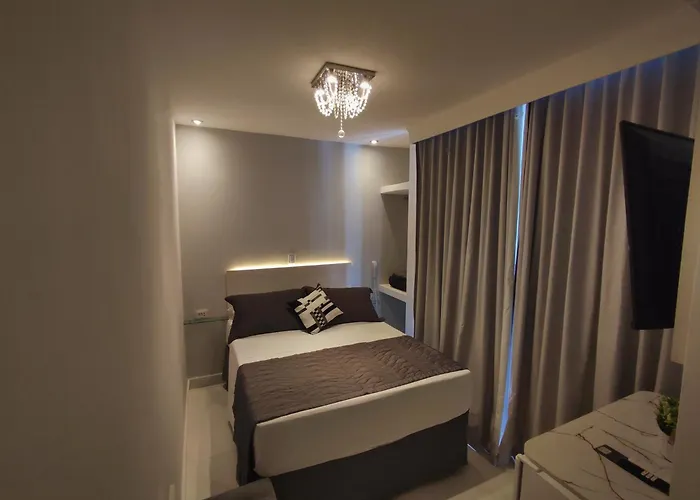 Hotel 3 estrelas: Grand Hotel Guarujá - A sua Melhor Experiência Beira Mar na Praia!