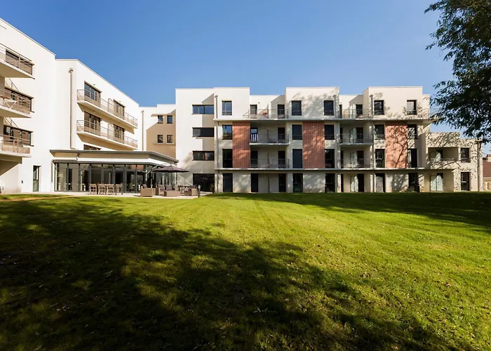 Hôtel 3 étoiles: Zenao Nevers Renardats