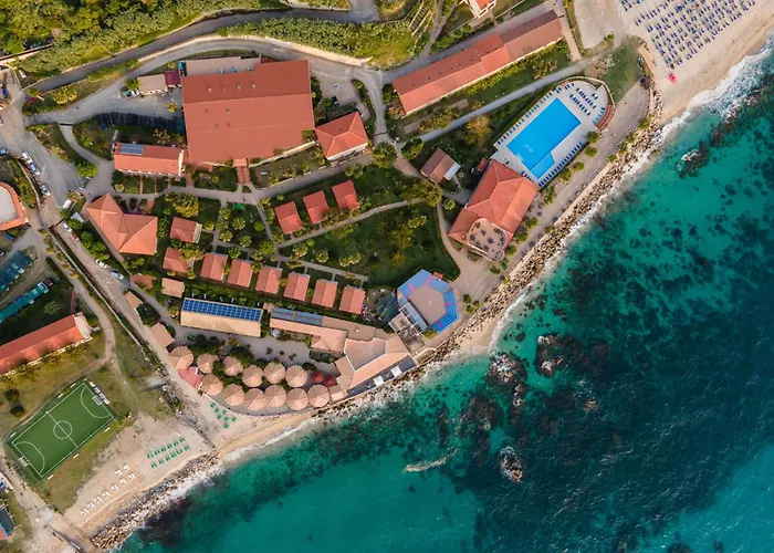 Albergo centrale: Villaggio Torre Ruffa