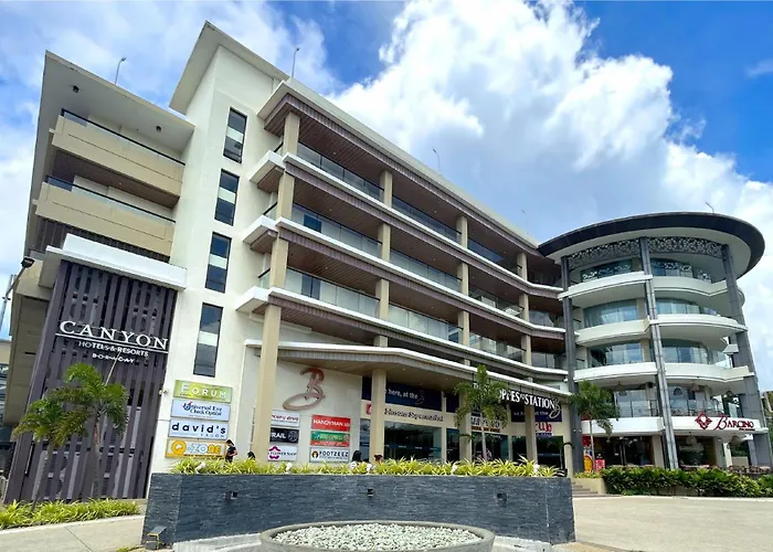 Canyon s & Resorts Boracay