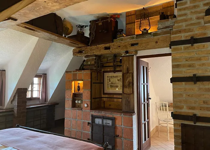 Hotel near College: Romantik Hotel U Raka