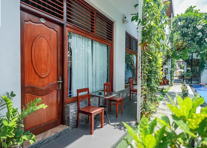 Cheap hotels Blue Dragon