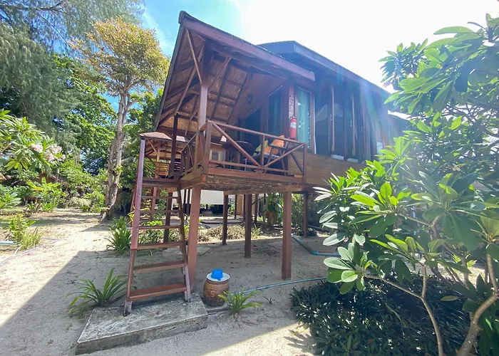 Lipe Beach
