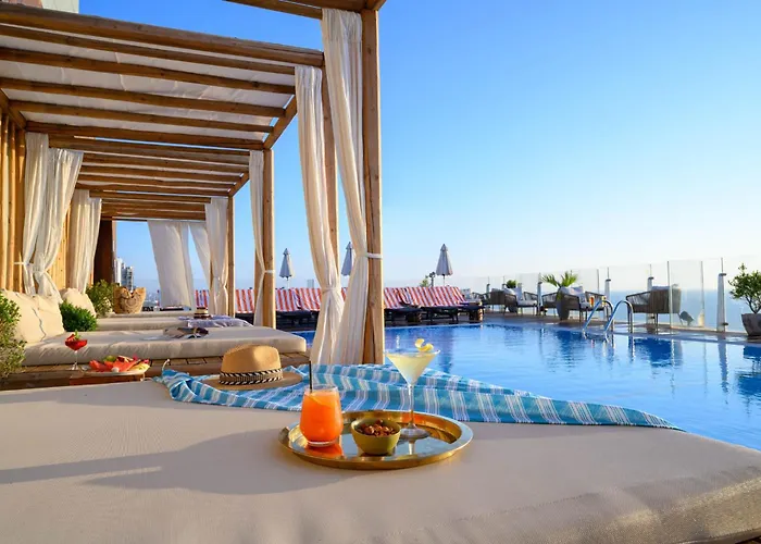 Carlton Tel Aviv Hotel - Luxury On The Beach