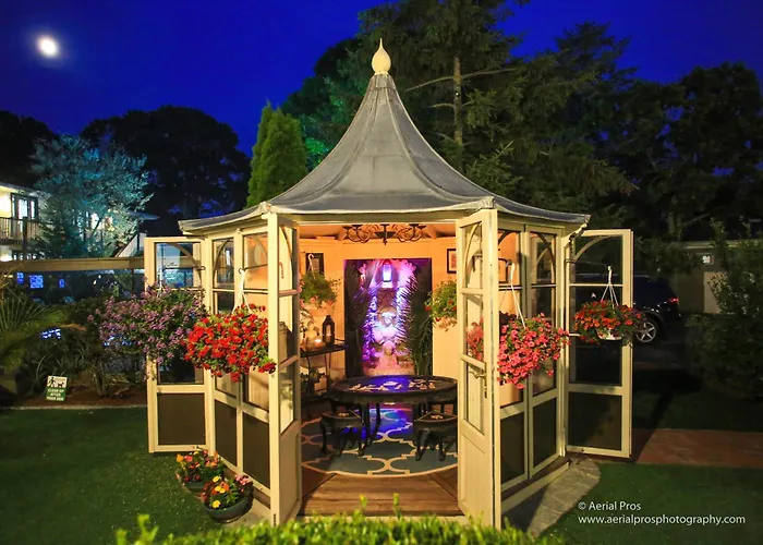 Hotel with view: Kenny'S Tipperary Inn