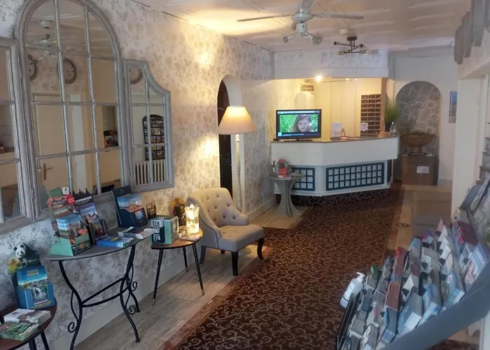 Hôtel accueillant les animaux: Cit'Hotel Logis Louise de Savoie