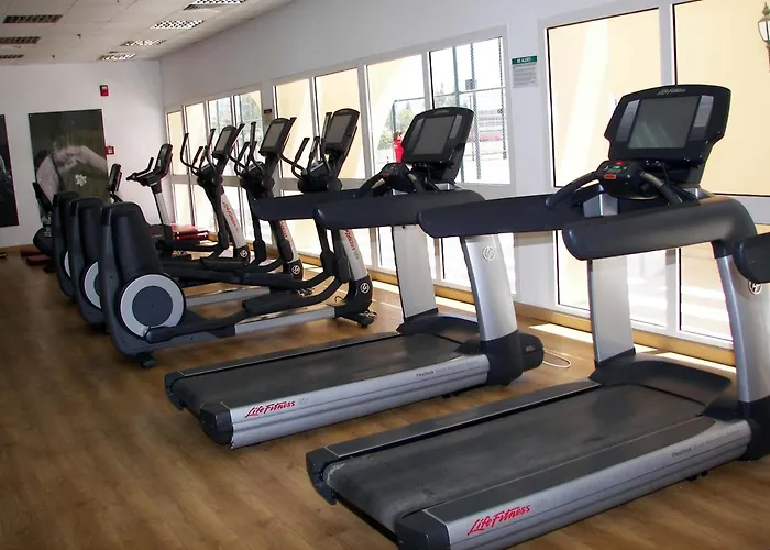 Suites & Apartments Serviced By Marriott