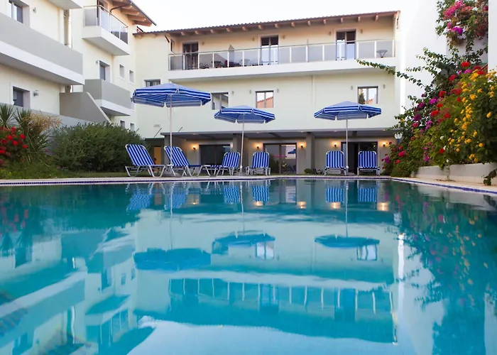 Hôtel pour familles: Panormo Beach Hotel