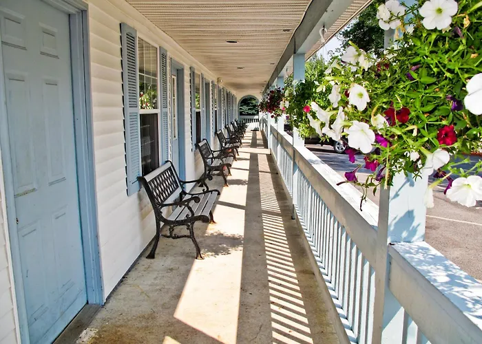 Motel: Exit 5 Resort & Condominium