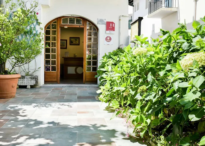 Hôtel de golf: Logis Hotel & Restaurant Bergeret Sport