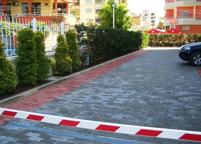 Hotel vicino al College: Hotel Arvi